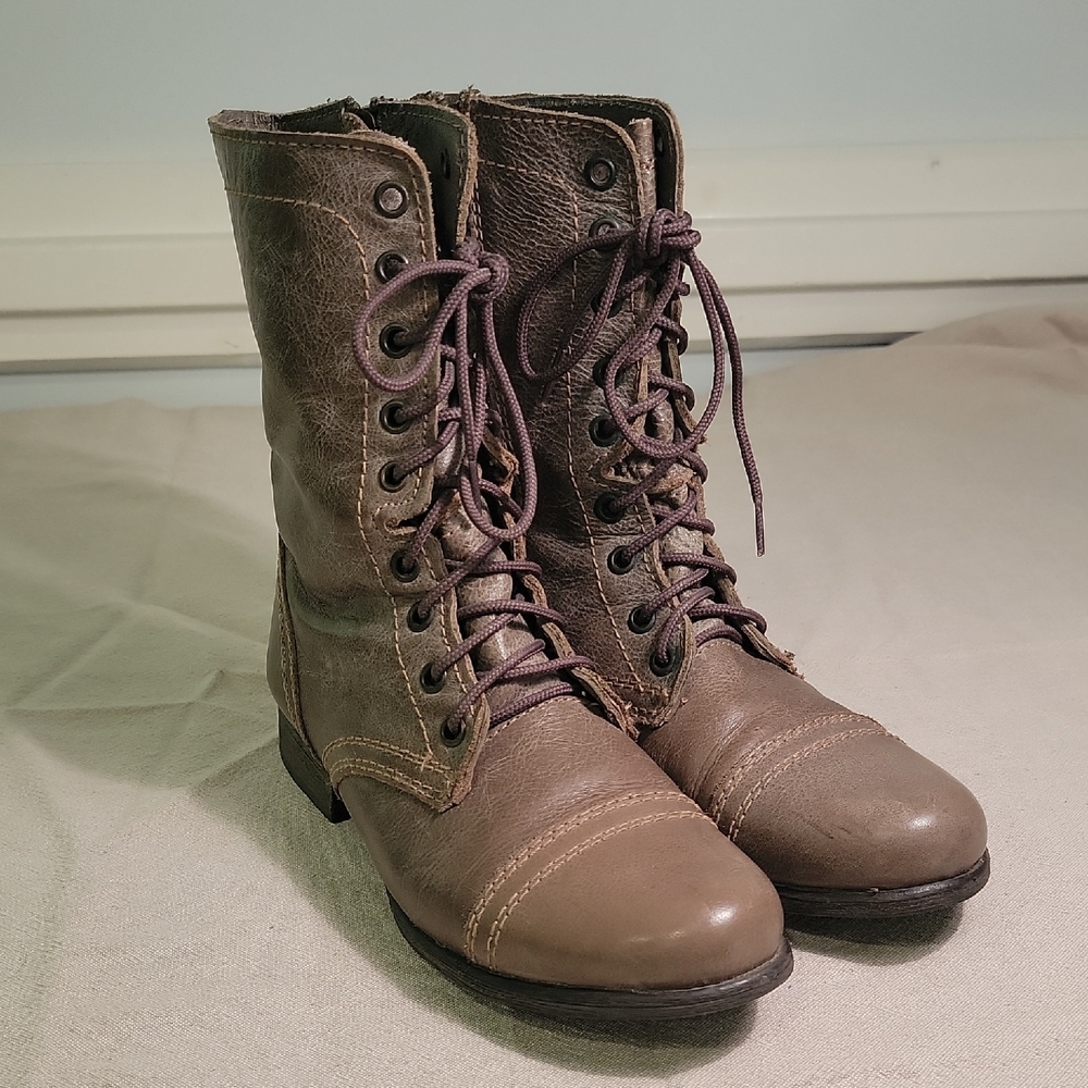 Steve Madden Grey Leather Troopa Combat Boots Womens Size 7.5